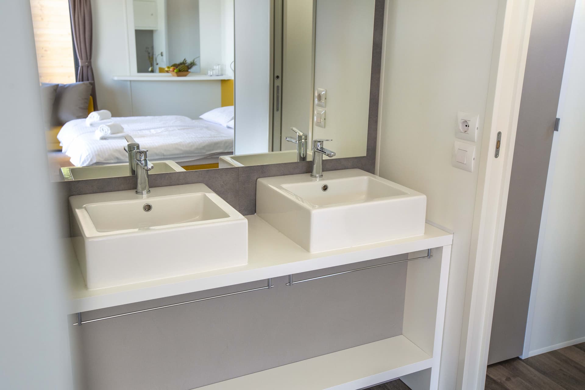 Luxury couple camping villa 12