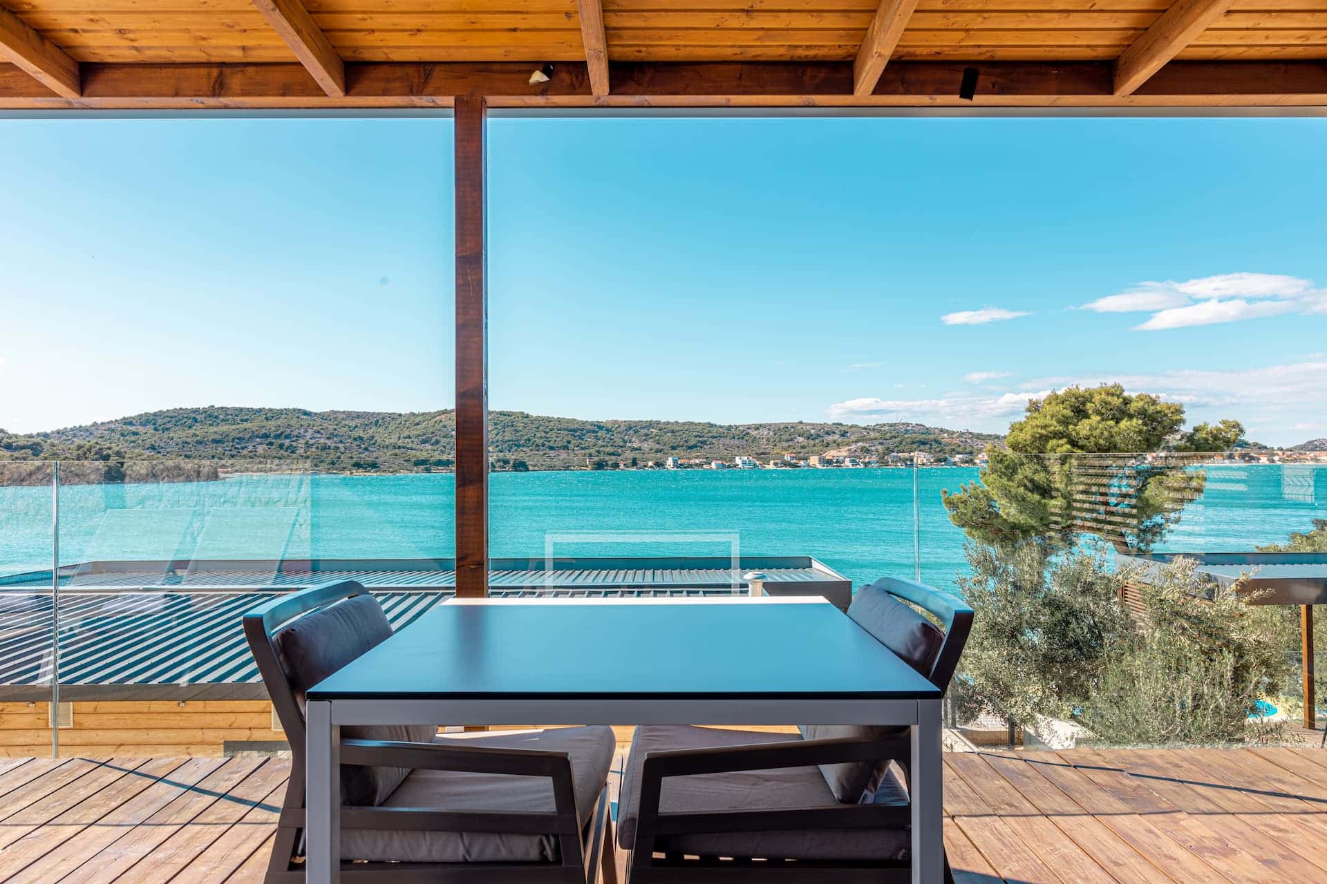 Luxuy couple camping villa with kitchenette - terrace